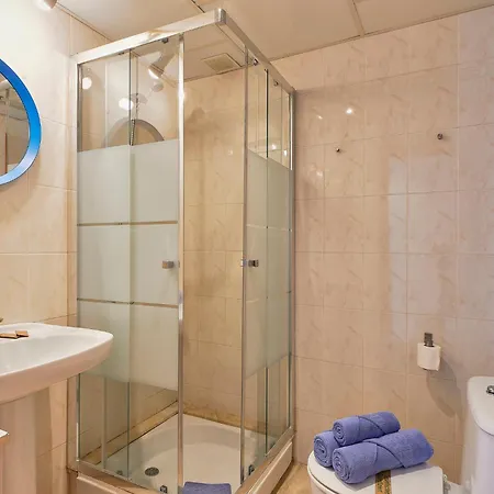 Apartamento Marina Bay-1 By Interhome *