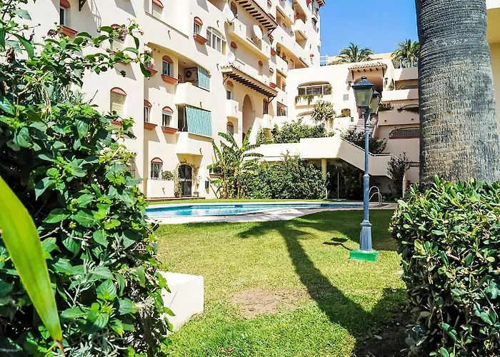 Marina Bay-1 By Interhome Daire *