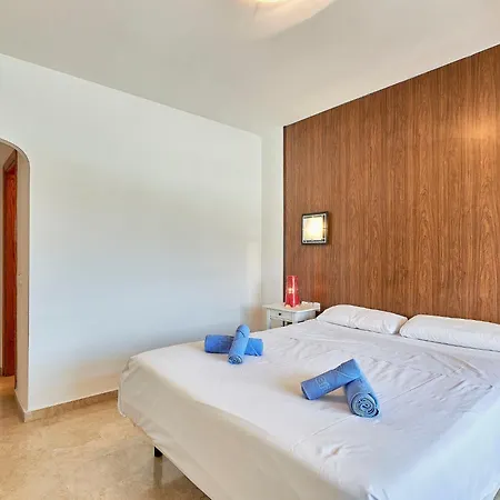 Apartment Marina Bay-1 By Interhome *