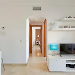 Marina Bay-1 By Interhome 아파트 에스테포나